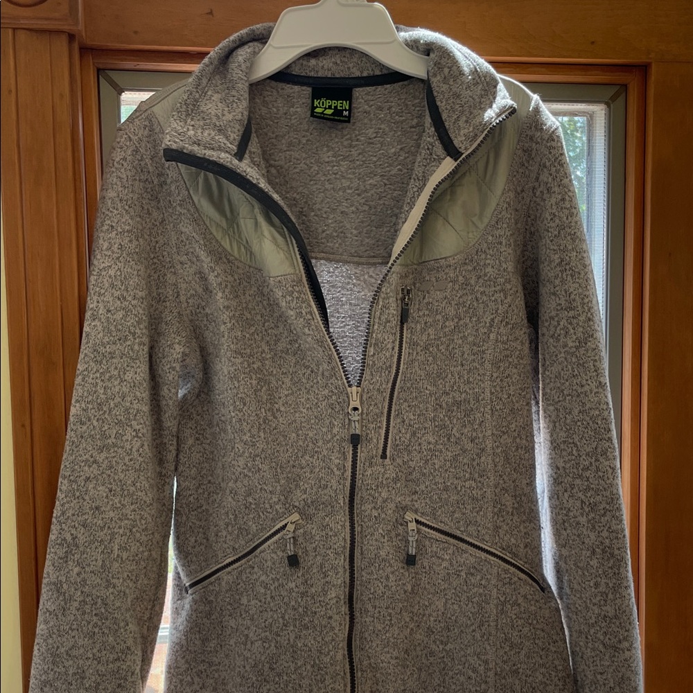 Koppen Women's Gray Zip-Up Ski Jacket